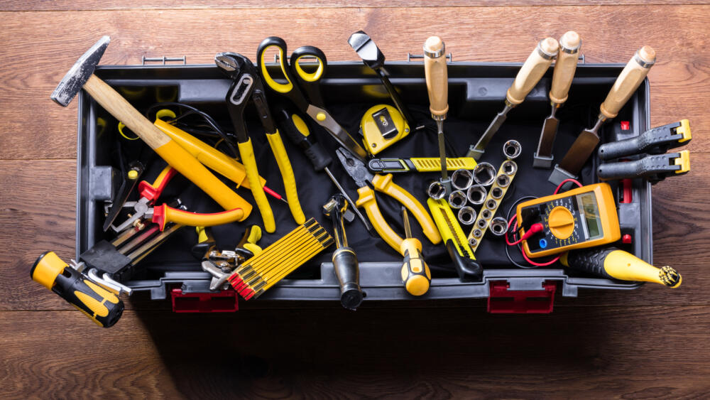 Handwerkzeuge und Werkstattausrüstung